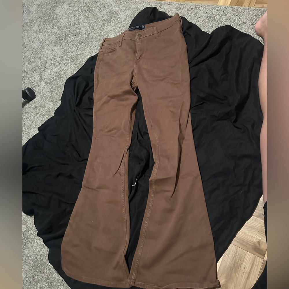 Brown hollister jeans